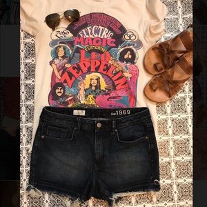 GAP Maddie Slim Cut-Off Jean Shorts